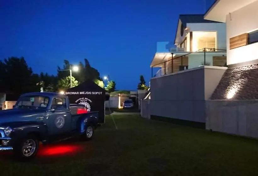 Hotelli Przystań Mechelinki  Marina Del Mar