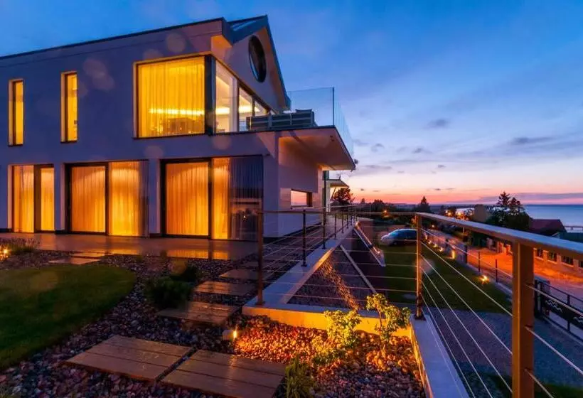 Hotelli Przystań Mechelinki  Marina Del Mar