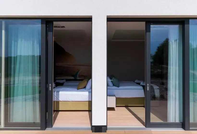 Hotelli Przystań Mechelinki  Marina Del Mar