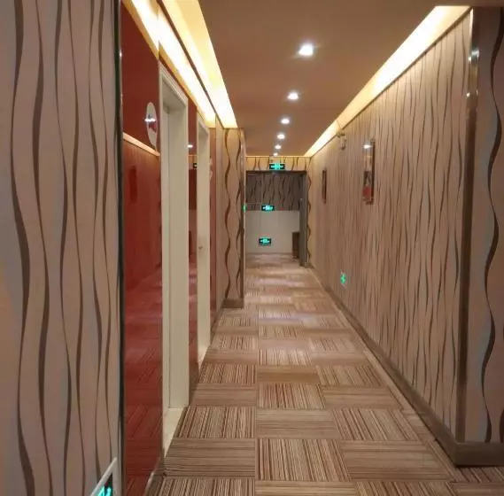 Thank Inn Chain Hotel Jiangxi Yichun Fengxin East Fengchuan Road Huangni Lane