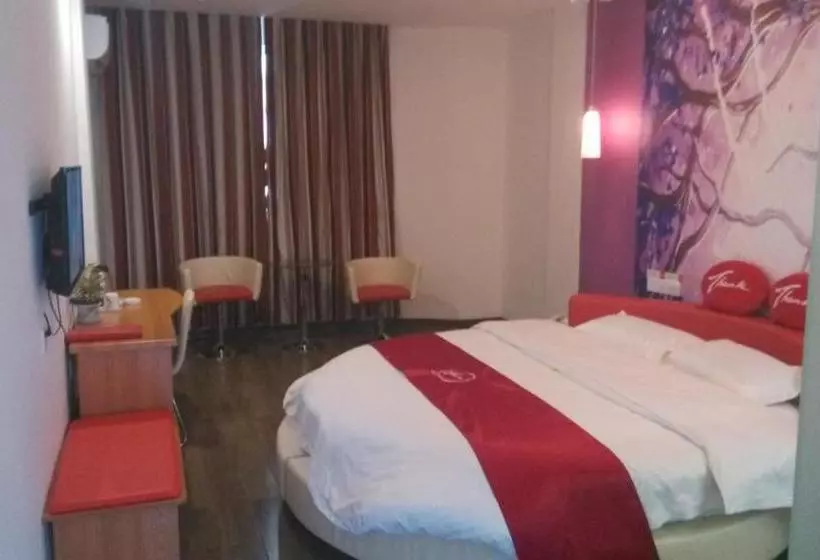 Thank Inn Chain Hotel Jiangxi Yichun Tonggu Jiexin Garden