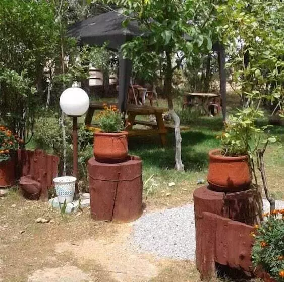 Majatalo Auberge La Forestiere