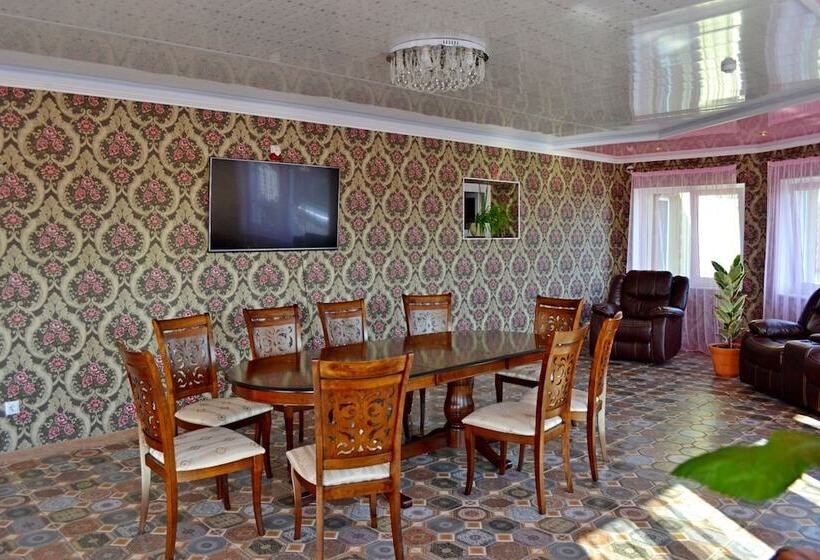 Пансион Guest House Na Lugu