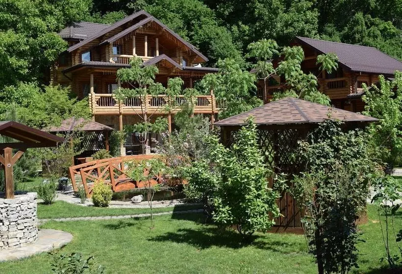 Majatalo Ryabinovie Busy Guest House