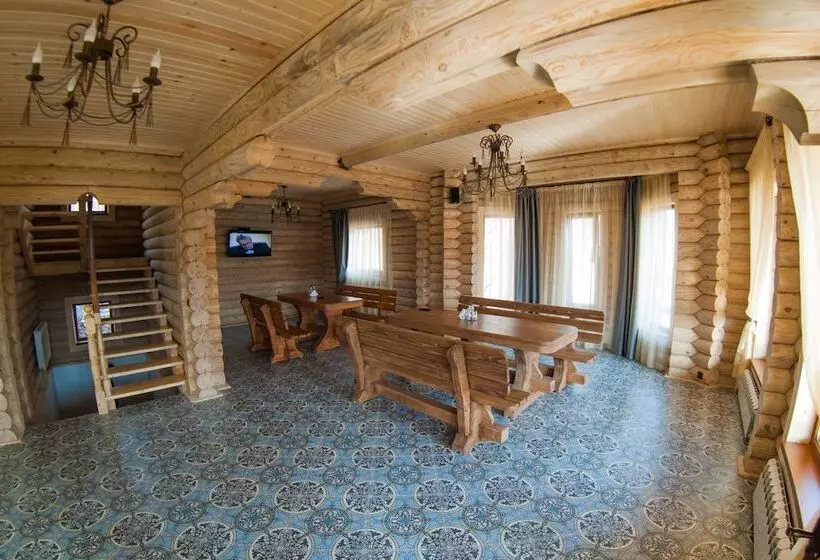 Majatalo Ryabinovie Busy Guest House