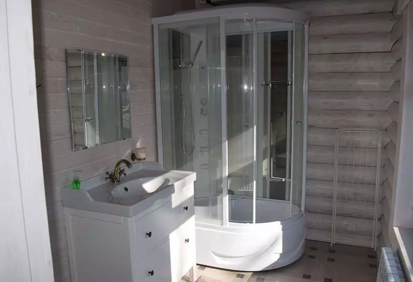 Majatalo Ryabinovie Busy Guest House