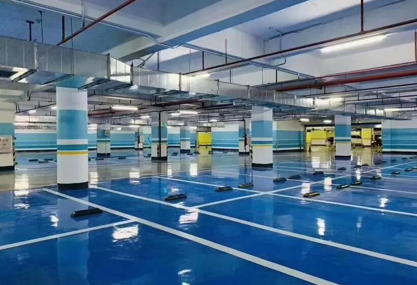 Hotelli Vienna International