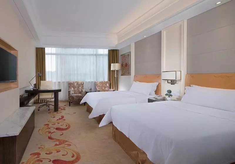 Vienna Hotel Jiangmen Heshan Huamao