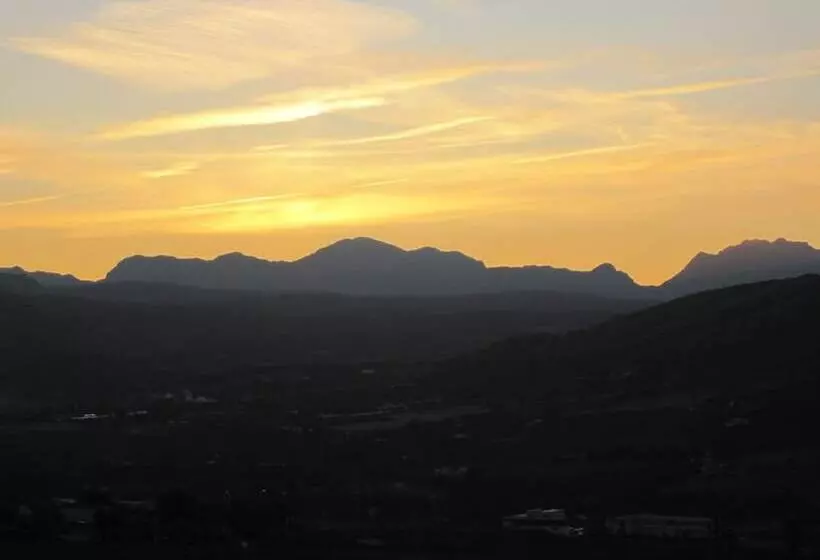 בית מלון כפרי Arriadh