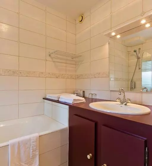 Hôtel Au Pont De Raffiny