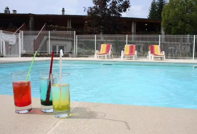 Hôtel Au Pont De Raffiny