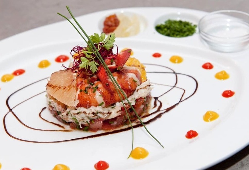 فندق De Bretagne