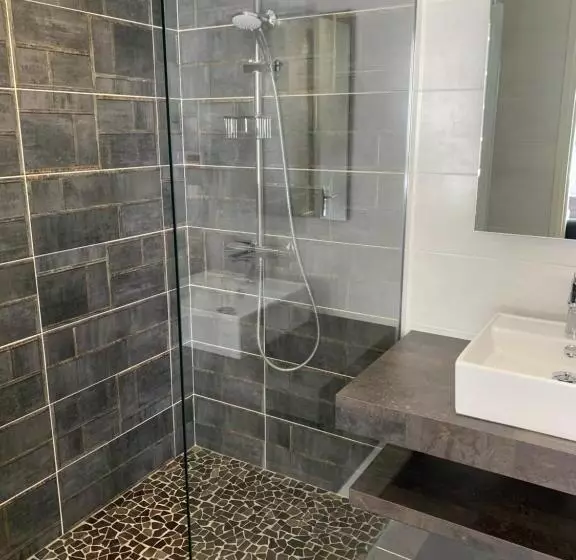 Отель Hostellerie Bellevue