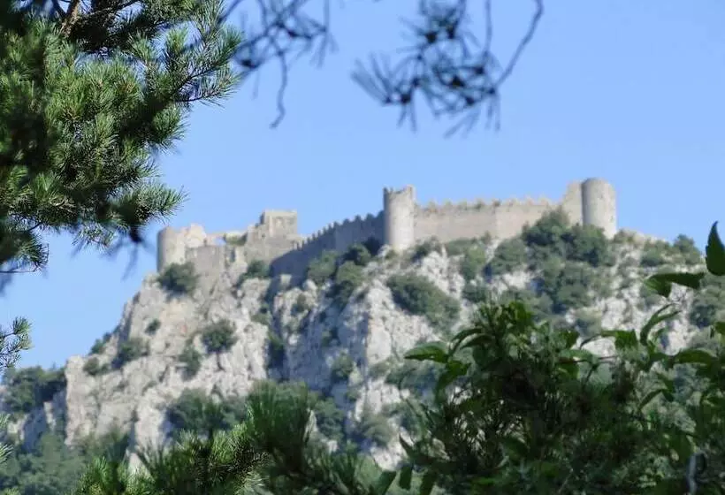 בית מלון כפרי Hôtel Le Châtelet Logis