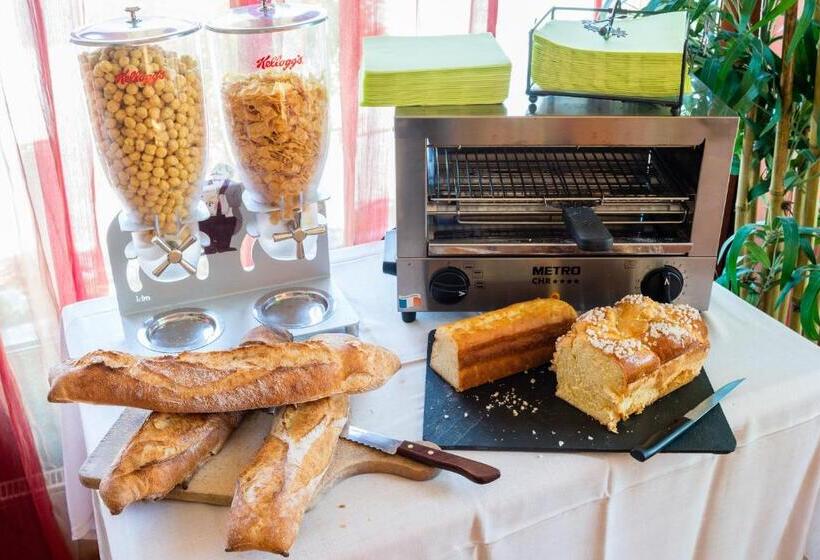 فندق Hôtel Morris