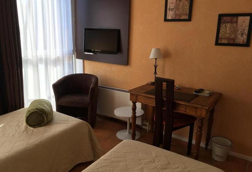 Отель Hôtel Morris