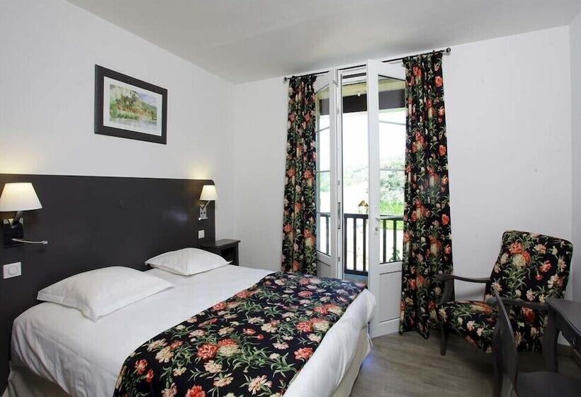 Отель Le Perigord