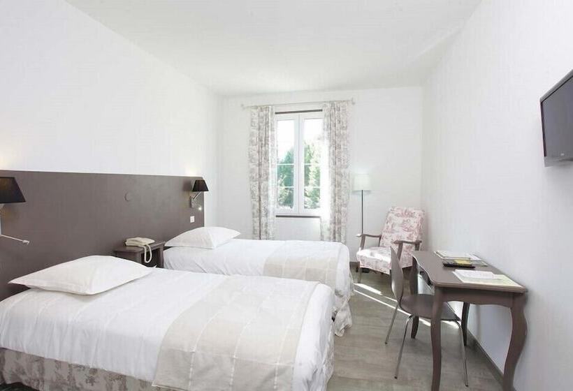 Отель Le Perigord