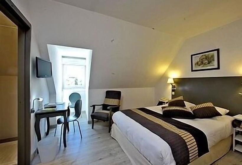 Отель Le Perigord