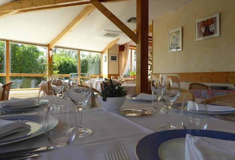 בית מלון כפרי Les Chenets