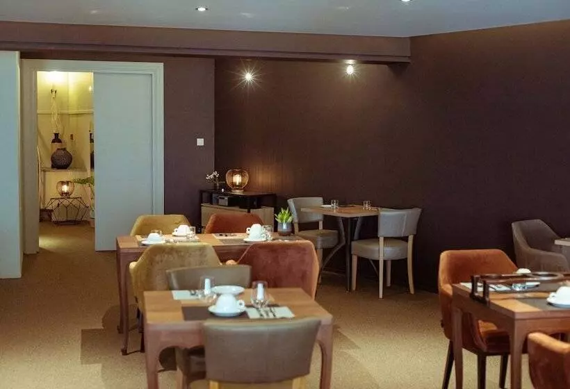 Отель Des Voyageurs