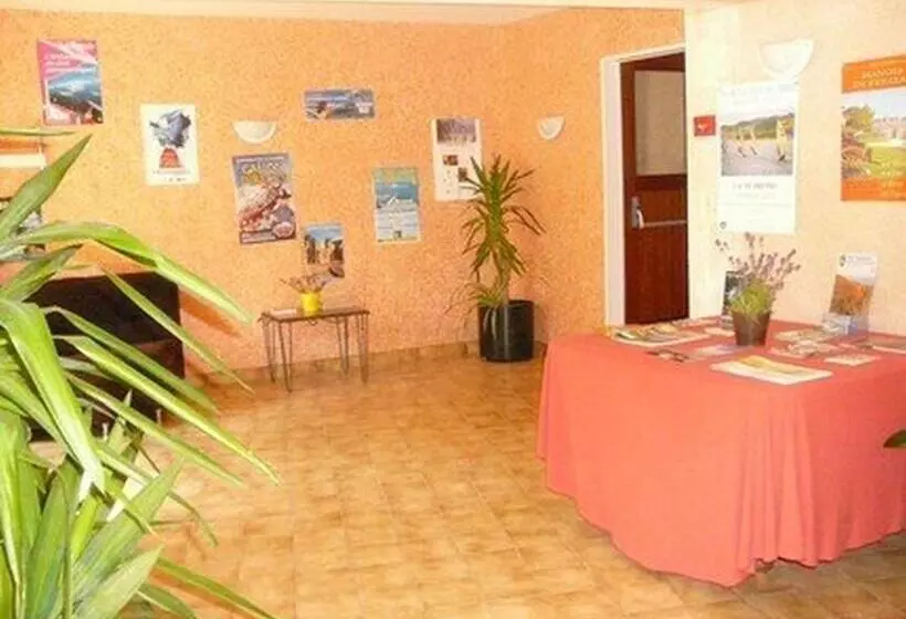 酒店 Les Voyageurs