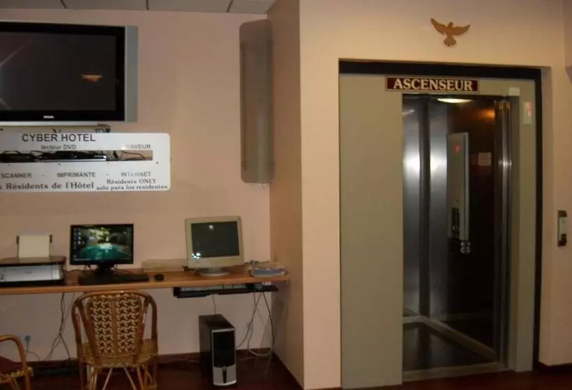 בית מלון כפרי Logis Hôtel Restaurant De La Poste