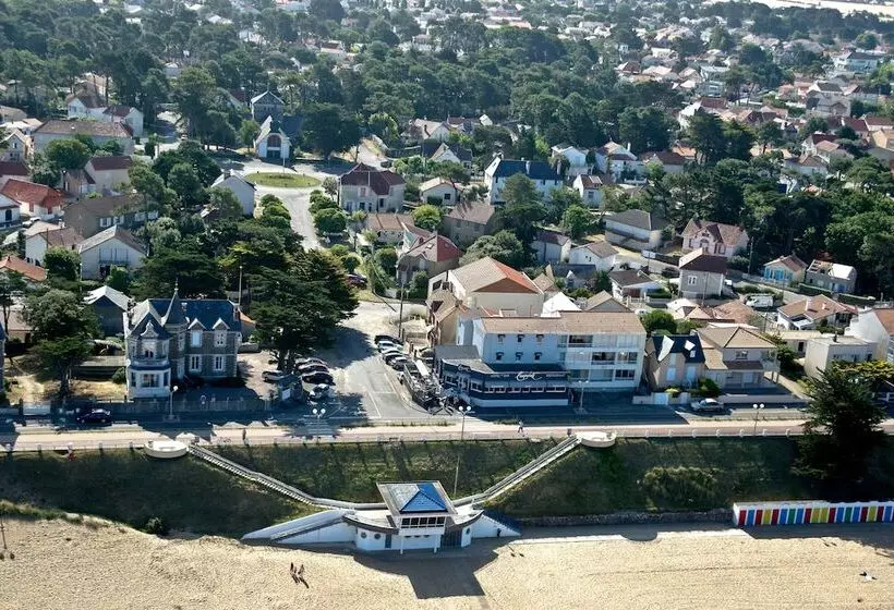 Отель L Empreinte