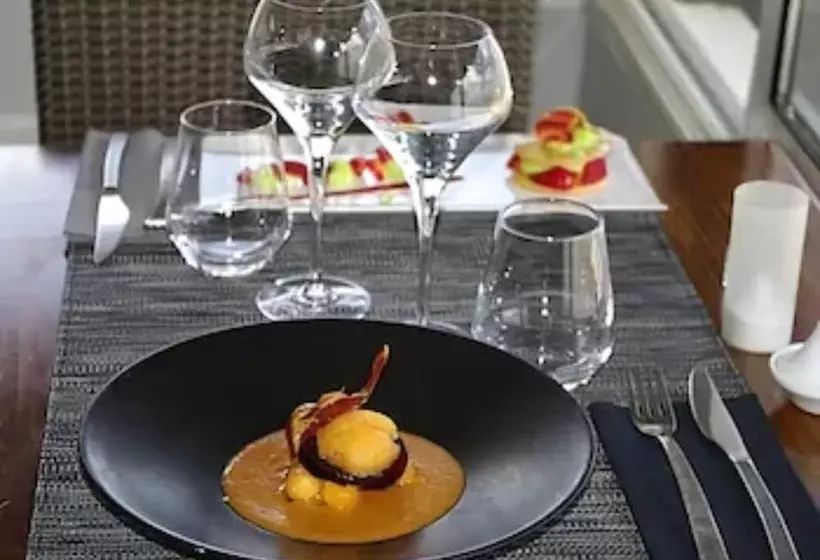 Отель L Empreinte