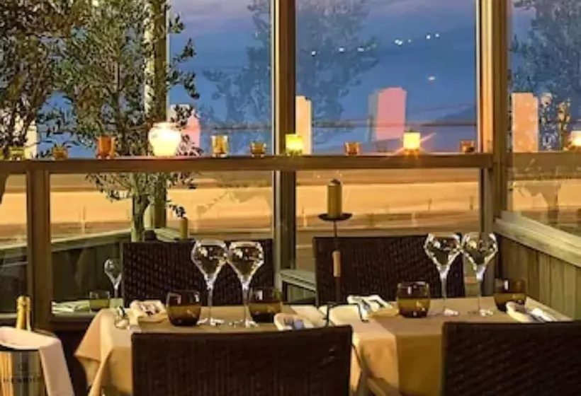 Отель L Empreinte