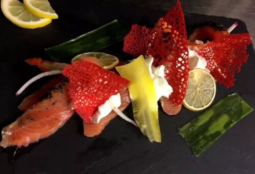 Отель L Empreinte