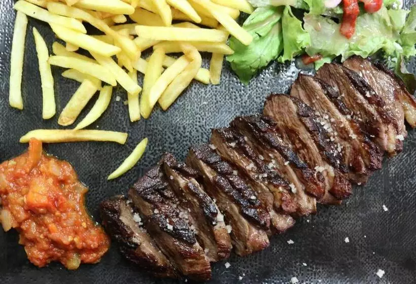 בית מלון כפרי Mendy