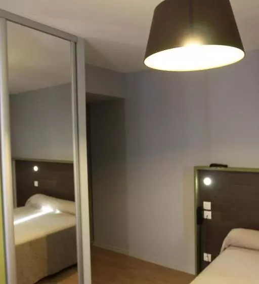 בית מלון כפרי Mendy