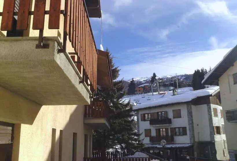 בית מלון כפרי Savoia Debili