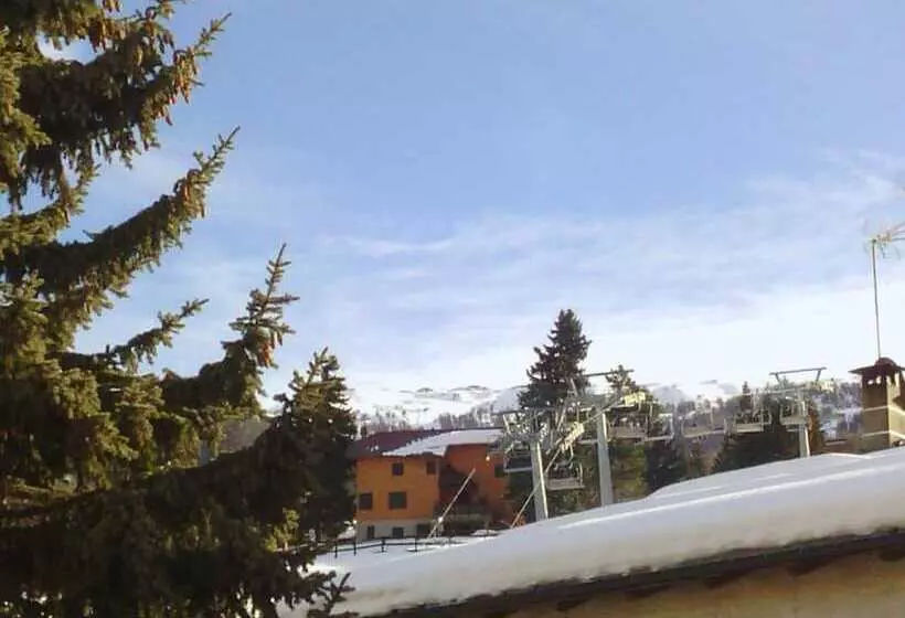 בית מלון כפרי Savoia Debili