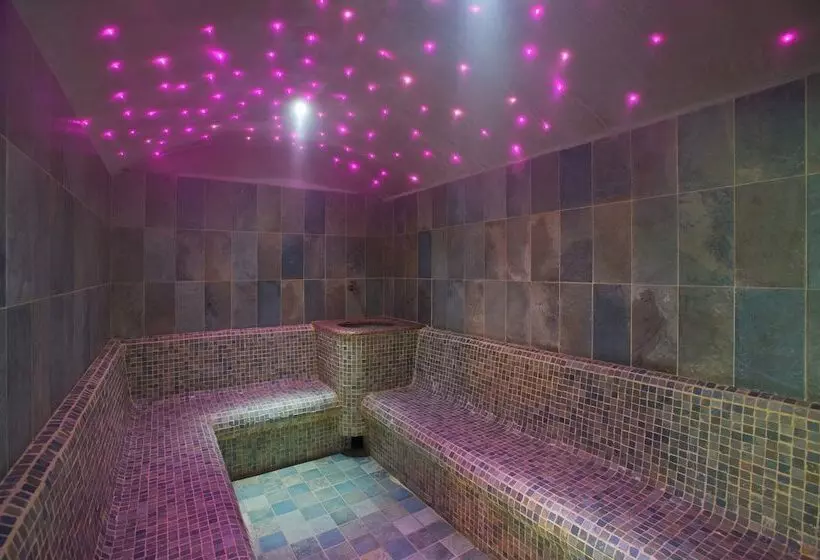 בית מלון כפרי Savoia Debili