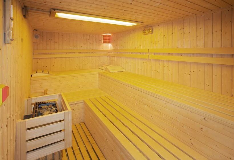 هتل Savoia Debili