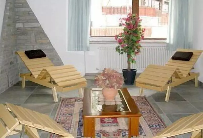 בית מלון כפרי Savoia Debili