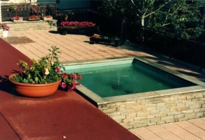 هتل Savoia Debili