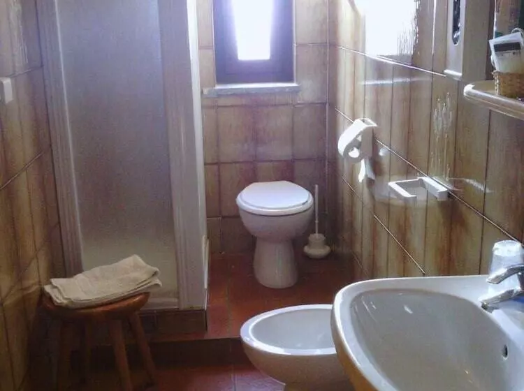 בית מלון כפרי Savoia Debili