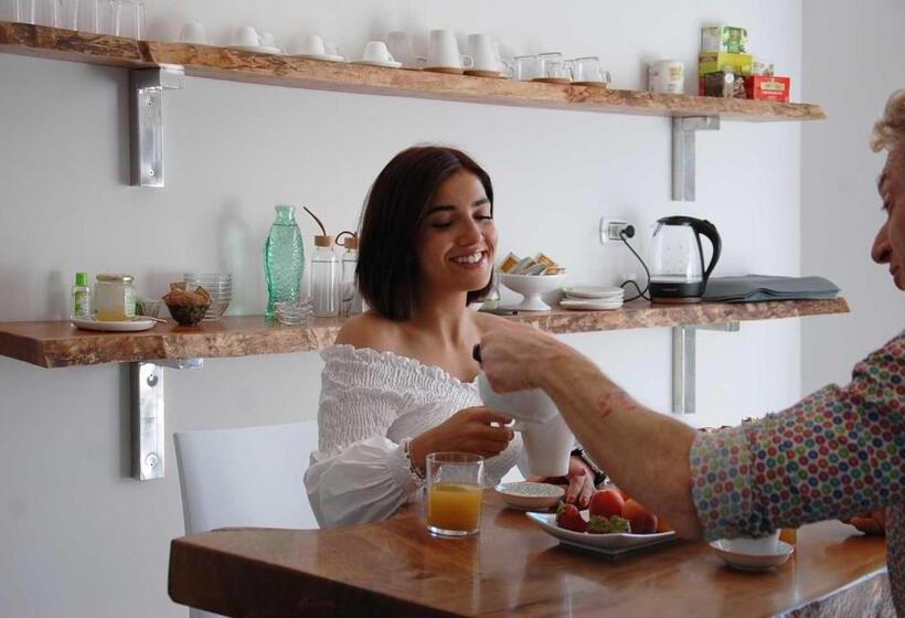 צימר Centro Storico Via Sassari Accommodation