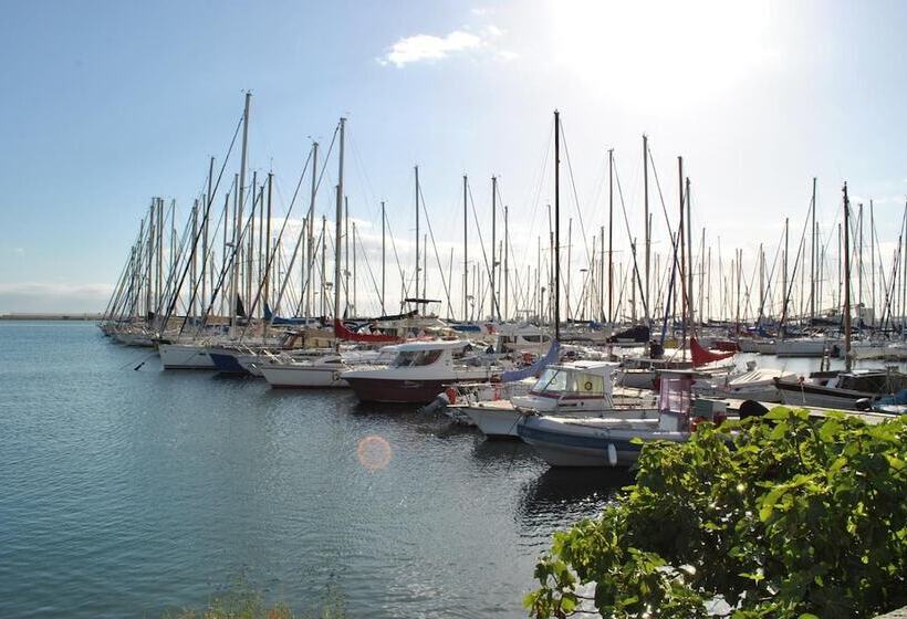 צימר Centro Storico Via Sassari Accommodation