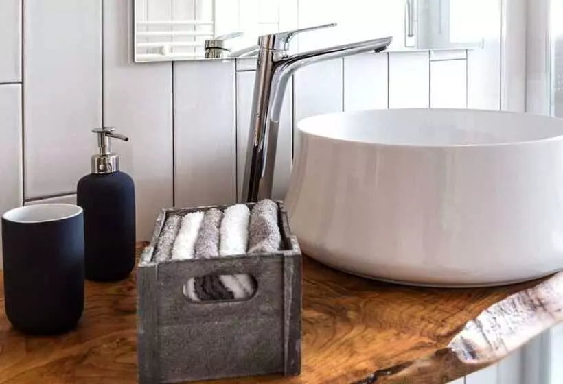 تختخواب و صبحانه Centro Storico Via Sassari Accommodation