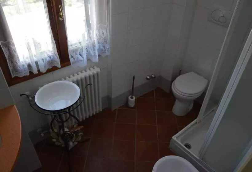 Maaseutuhotelli Agriturismo Cascina Tollu