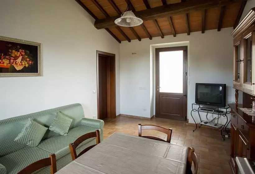 هتل روستایی Agriturismo La Collina Del Sole