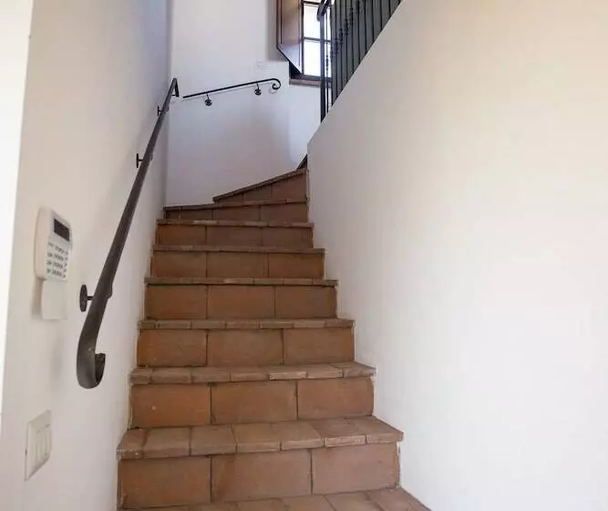 هتل روستایی Agriturismo La Collina Del Sole