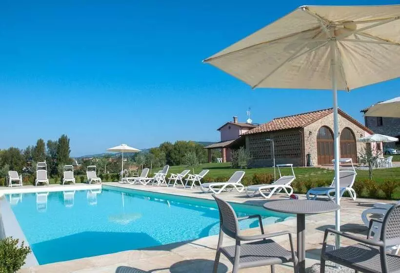 هتل روستایی Agriturismo La Collina Del Sole
