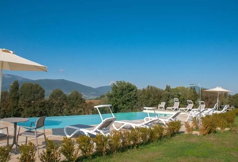 هتل روستایی Agriturismo La Collina Del Sole