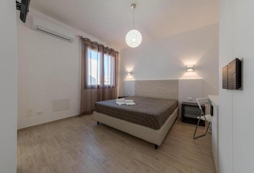 住宿加早餐  Room 86