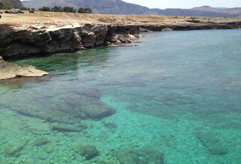 住宿加早餐  Room 86